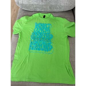 Distressed Vintage Couture t-shirt bubble print size large